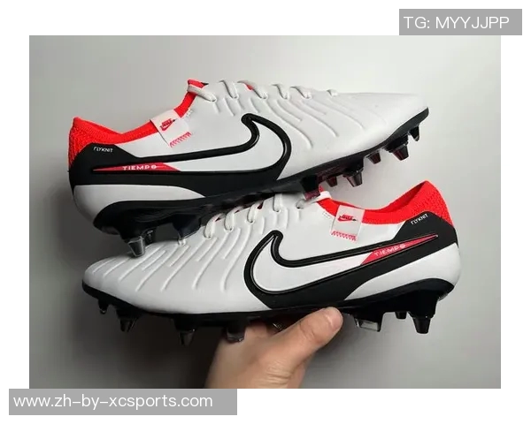 球星最爱的足球鞋推荐 你不知道的顶级球员专用鞋款解析